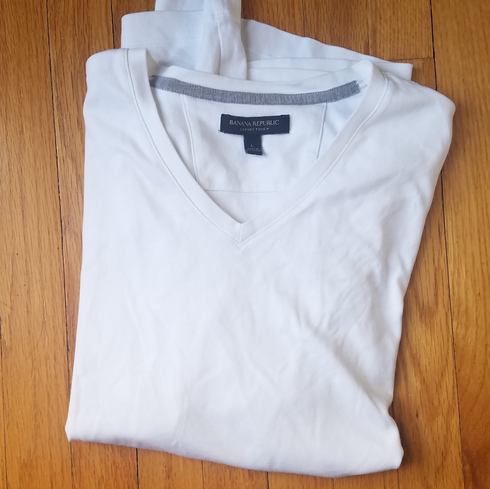 Banana Republic Luxury Touch V-Neck Tee
